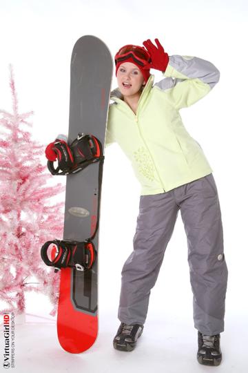 Lucianna in Istripper set Snowboarder