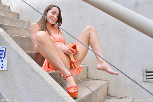Jeri in Ftv Girls set Big Orange Heels
