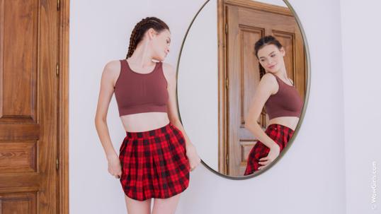 Kinsley White in Wow Girls set Reflection Of A Rising Star