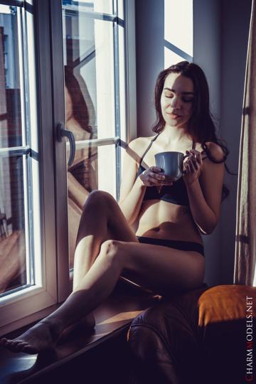 Ieva in Charm Models set Morning Coffe