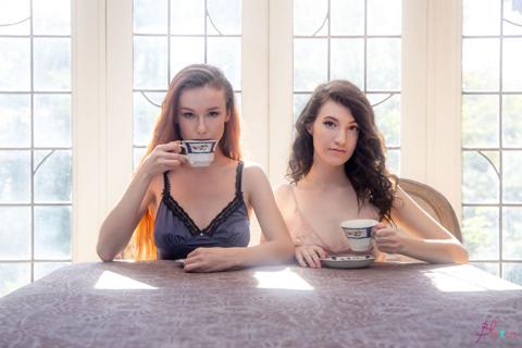 Emily Bloom and Elizabeth Reed in The Emily Bloom set Dreamy